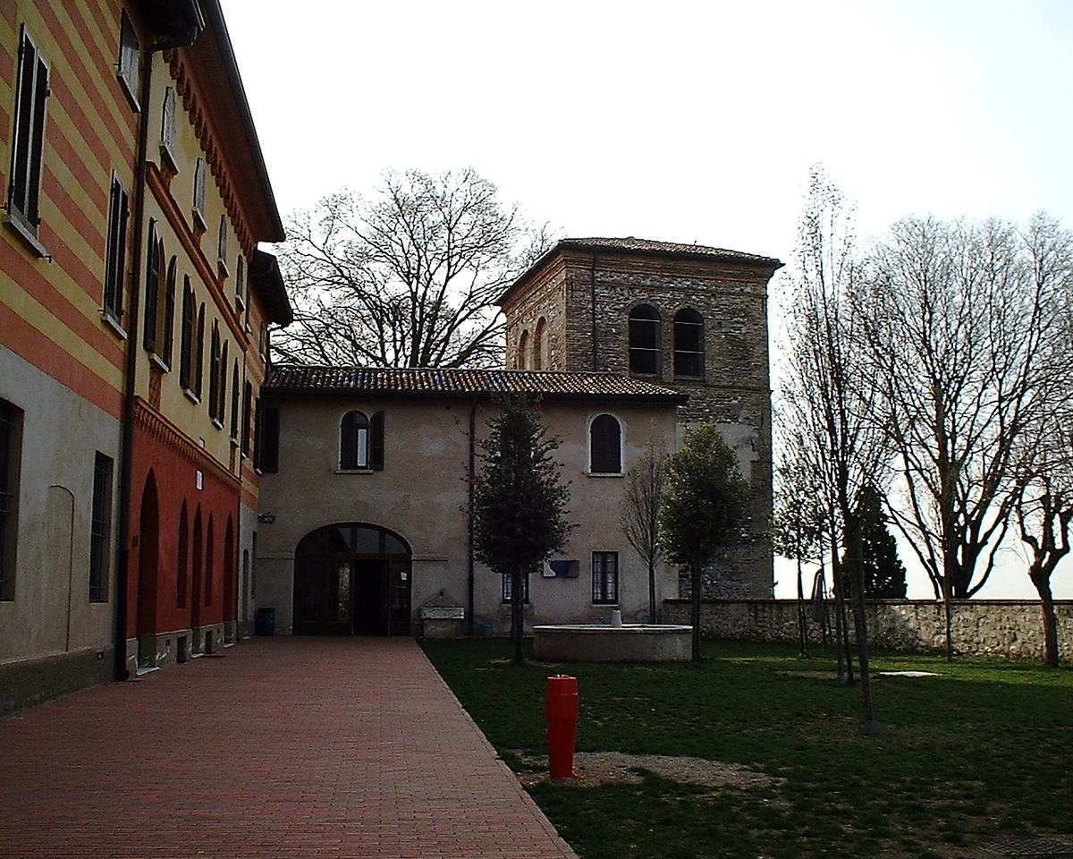 Castello1 rkuf84q