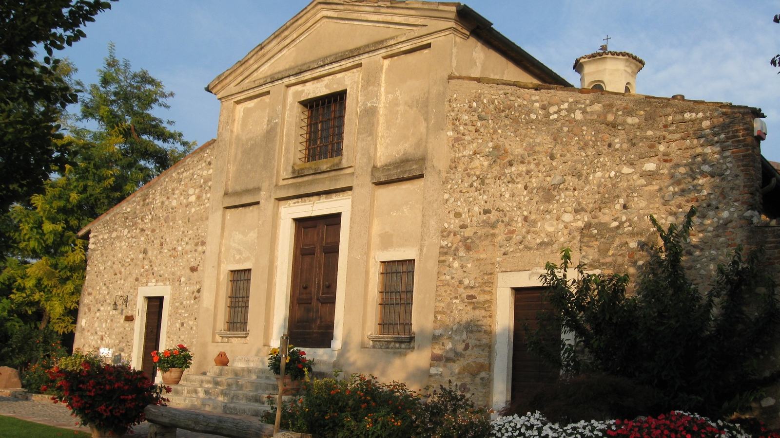 Ghisiola